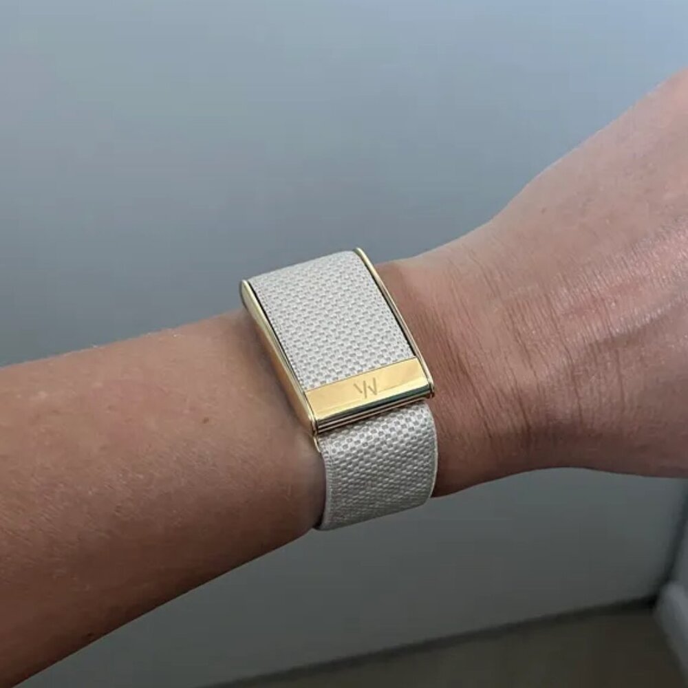 WHOOP 5.0 SuperKnit Luxe Band in Dune with Gold | New / Never Worn